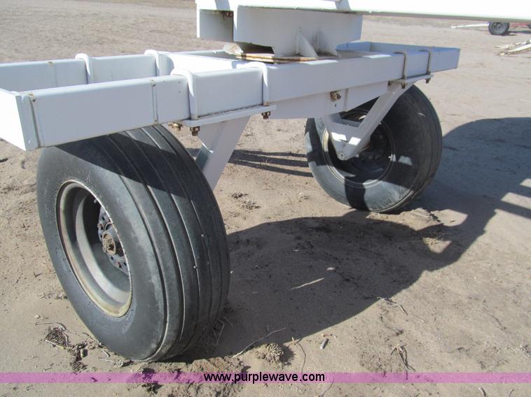 image for item G9630 Anhydrous tank and running gear