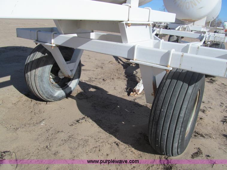 image for item G9630 Anhydrous tank and running gear