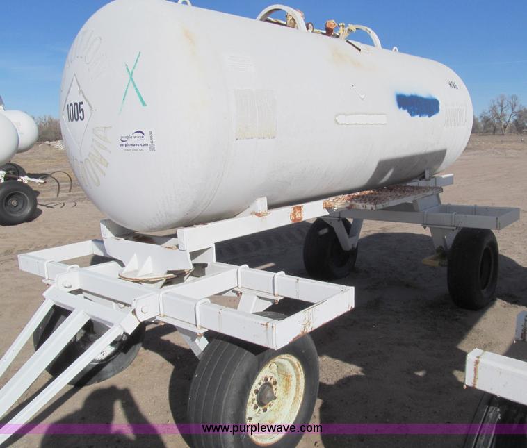 image for item G9632 Anhydrous tank and running gear