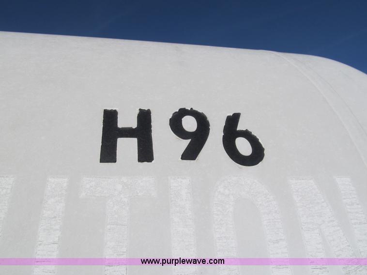 image for item G9632 Anhydrous tank and running gear