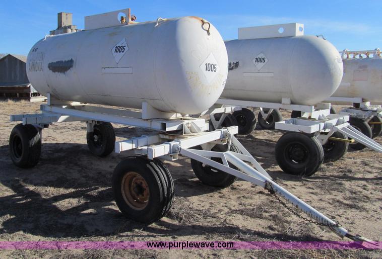 image for item G9634 Anhydrous tank and running gear