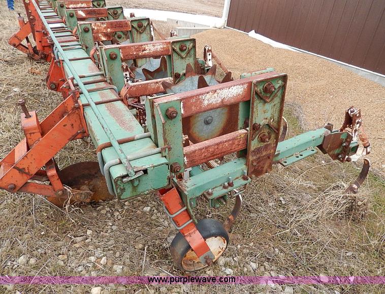 image for item H1254 Glencoe six row cultivator