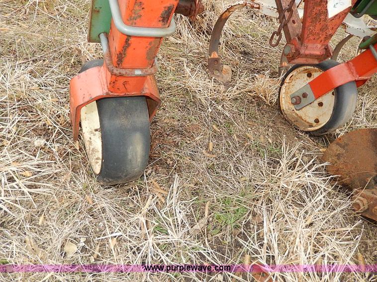 image for item H1254 Glencoe six row cultivator