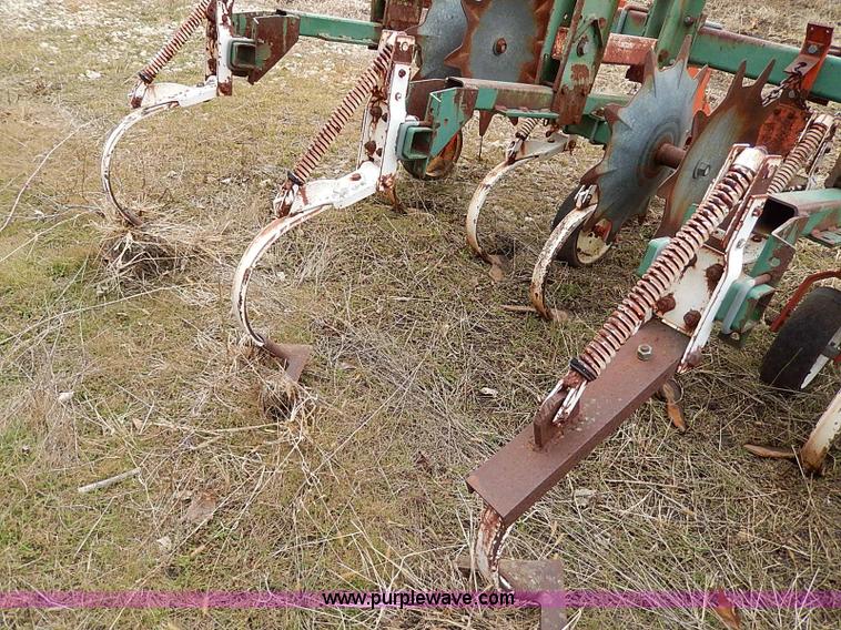 image for item H1254 Glencoe six row cultivator