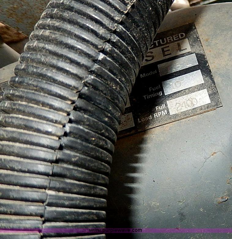 image for item H1257 1989 Ford LN8000 semi truck