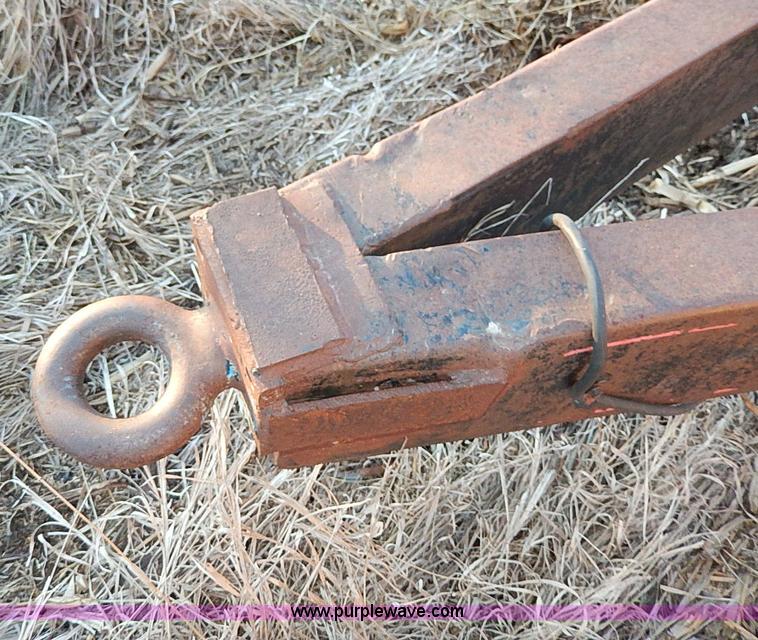 image for item H1290 1974 Gold Nugget 10-6 swather trailer