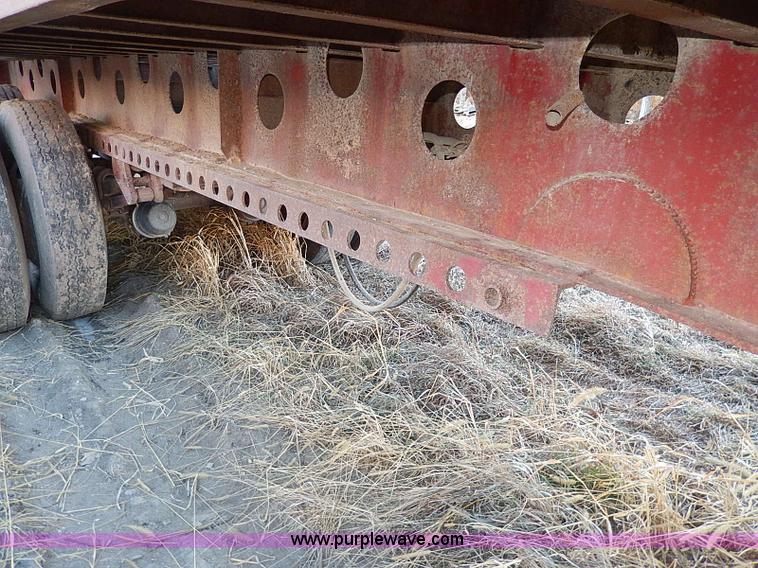 image for item H1291 1986 Transcraft flatbed trailer