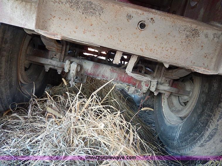 image for item H1291 1986 Transcraft flatbed trailer