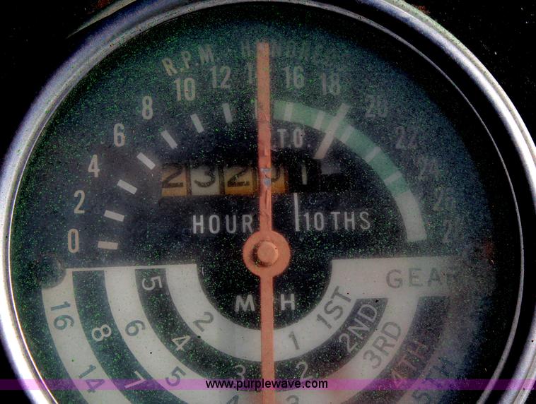 image for item H1300 1961 John Deere 1010 tractor with loader