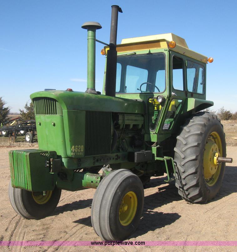 image for item I5712 John Deere 4620 tractor