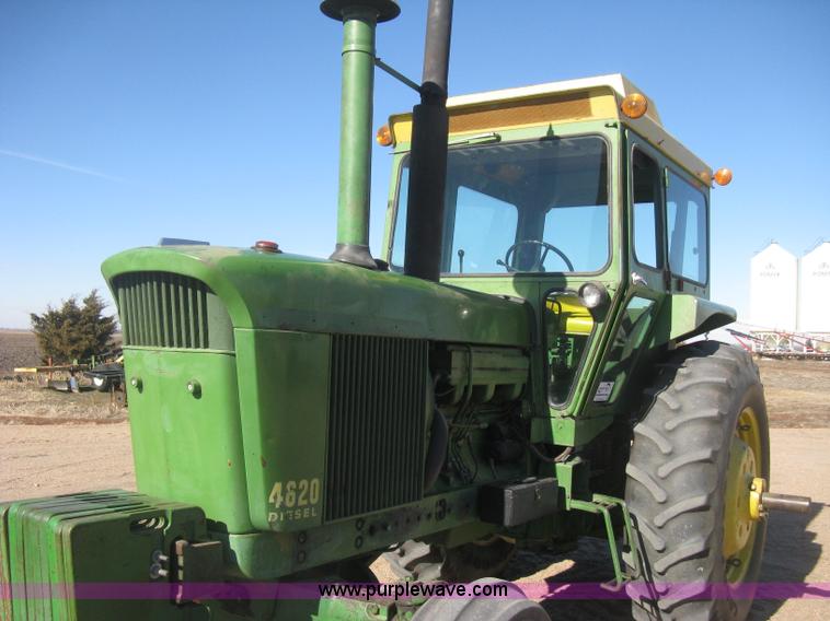 image for item I5712 John Deere 4620 tractor