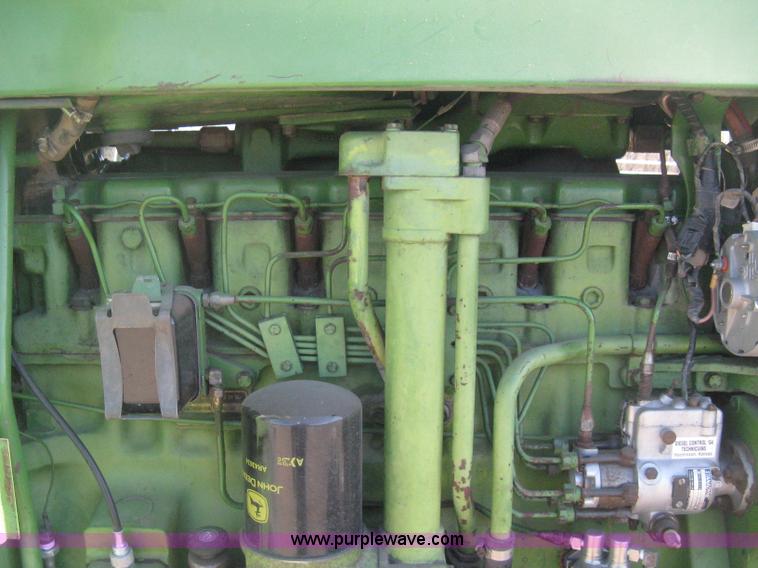 image for item I5712 John Deere 4620 tractor