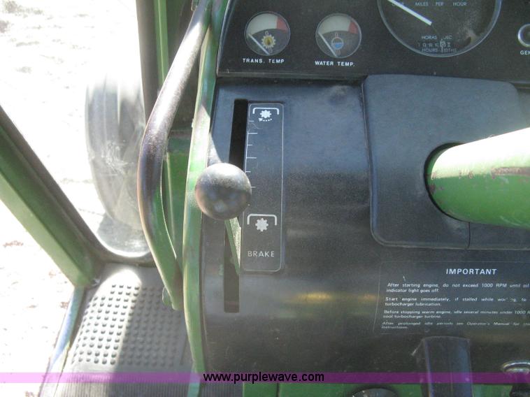 image for item I5712 John Deere 4620 tractor