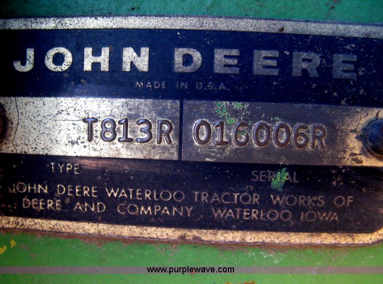 image for item I5712 John Deere 4620 tractor