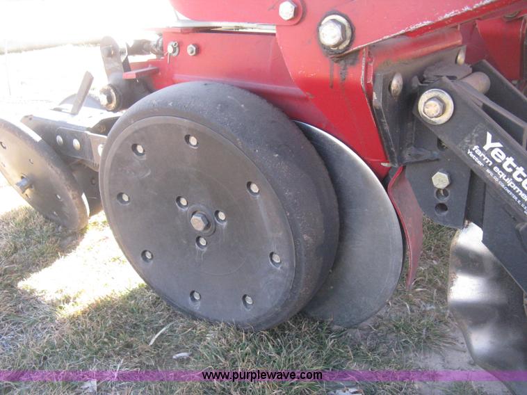 image for item I5713 2004 AGCO White 8706 planter