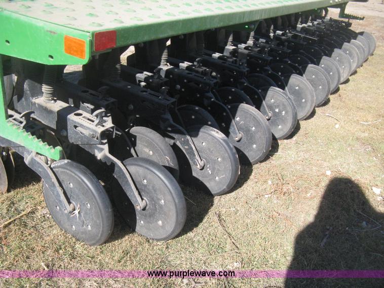 image for item I5714 1997 Great Plains Solid Stand 1510 grain drill