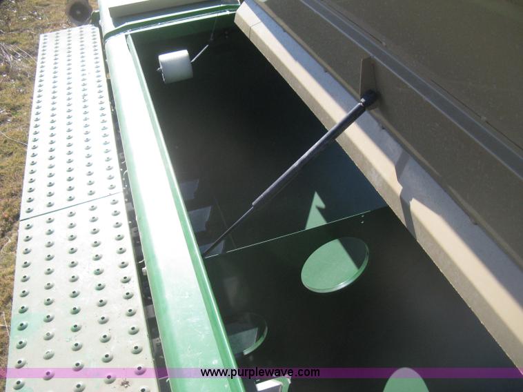 image for item I5714 1997 Great Plains Solid Stand 1510 grain drill