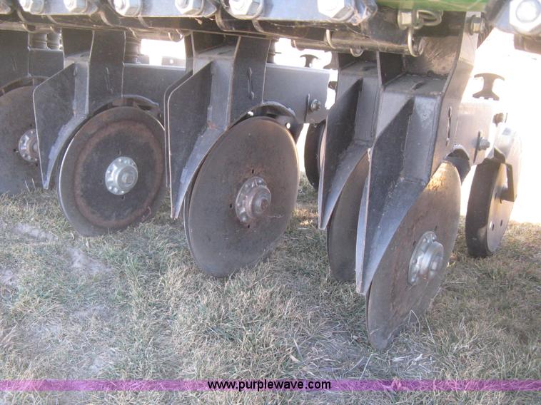 image for item I5714 1997 Great Plains Solid Stand 1510 grain drill