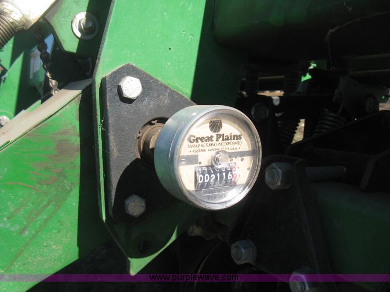 image for item I5714 1997 Great Plains Solid Stand 1510 grain drill