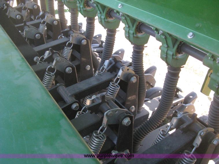 image for item I5714 1997 Great Plains Solid Stand 1510 grain drill