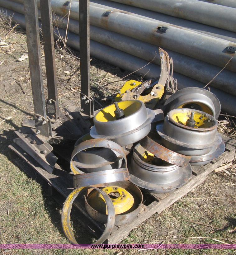 image for item I5715 Buffalo 4600-6H-30 multi-function cultivator