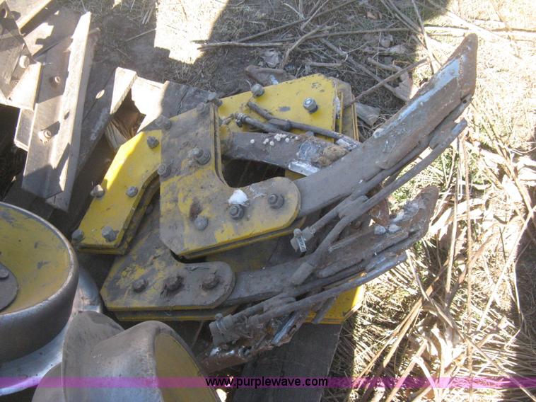 image for item I5715 Buffalo 4600-6H-30 multi-function cultivator