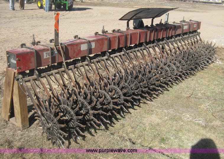 image for item I5716 Hiniker 700 rotary hoe
