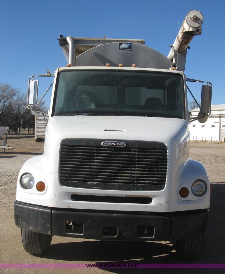 image for item I5718 1999 Freightliner FL112 feed delivery truck