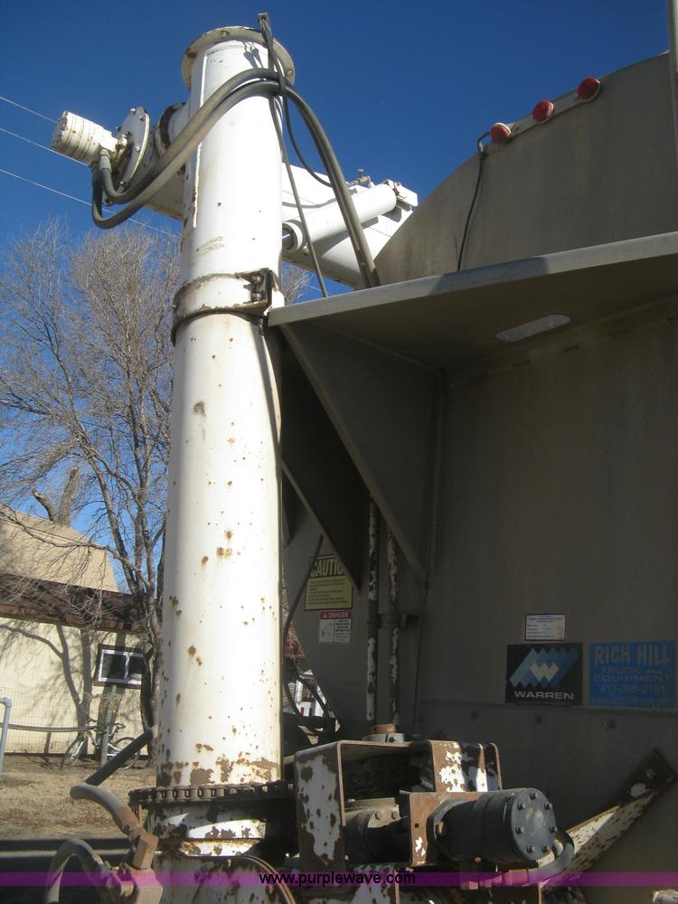 image for item I5718 1999 Freightliner FL112 feed delivery truck