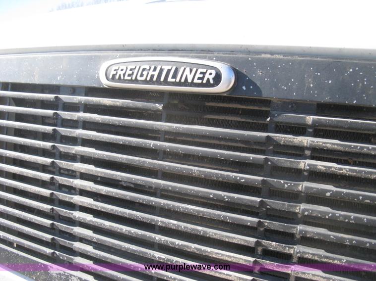 image for item I5718 1999 Freightliner FL112 feed delivery truck