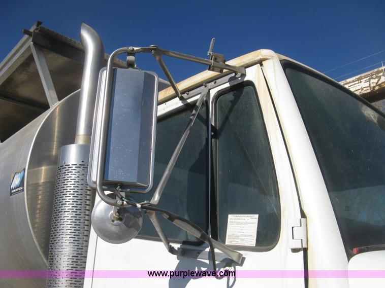 image for item I5718 1999 Freightliner FL112 feed delivery truck