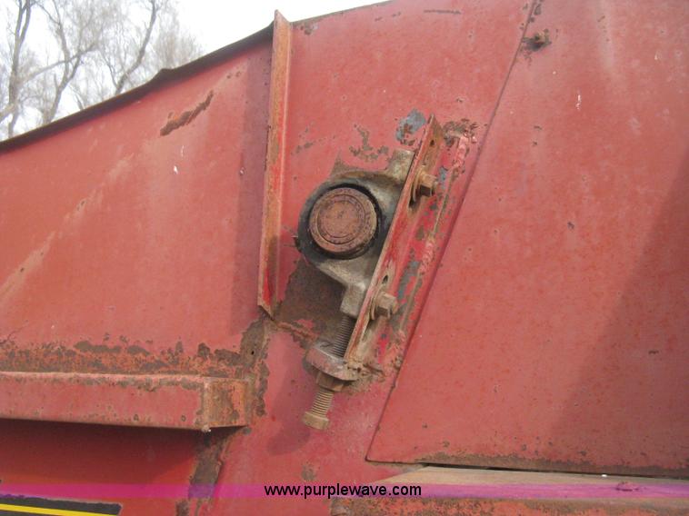 image for item I5722 Blair Feed-R-Wagon