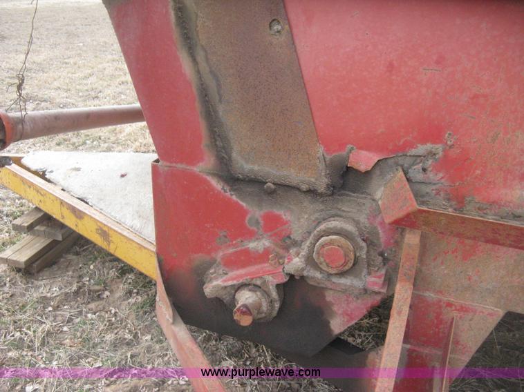 image for item I5722 Blair Feed-R-Wagon