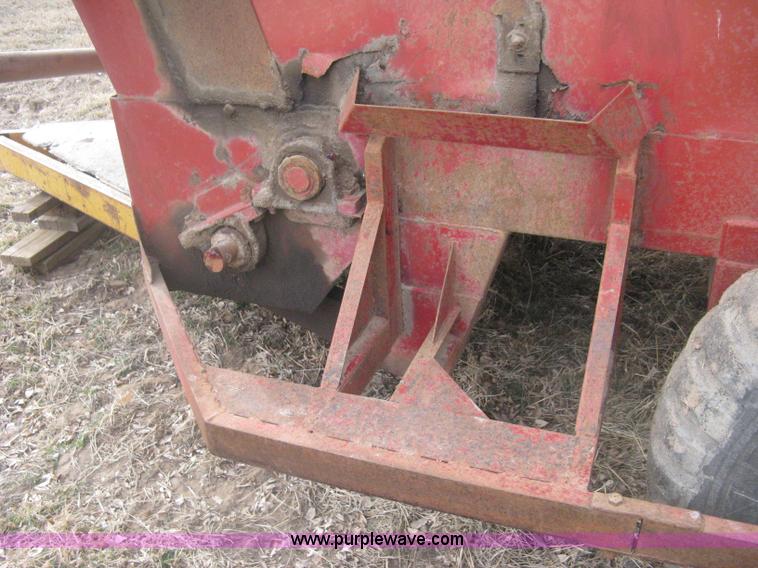 image for item I5722 Blair Feed-R-Wagon