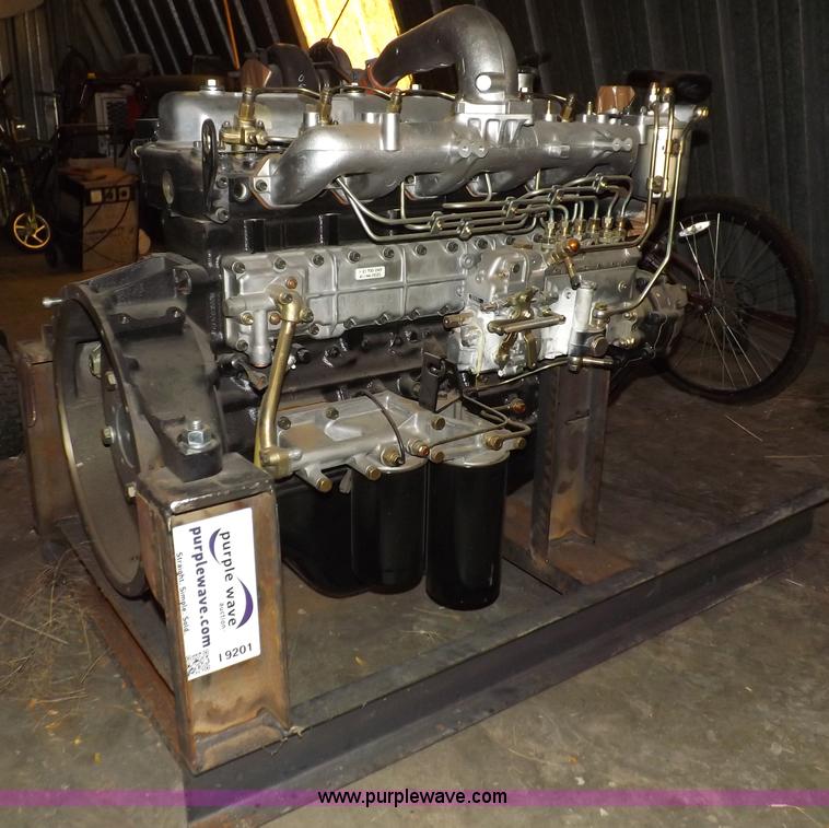 image for item I9201 Isuzu 6BD1TLE-05 5.785L six cylinder turbo diesel engine