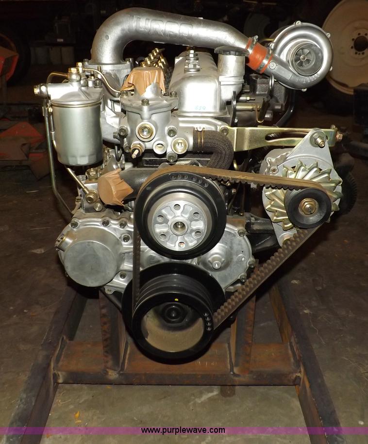 image for item I9201 Isuzu 6BD1TLE-05 5.785L six cylinder turbo diesel engine