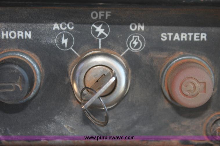 image for item AJ9497 1986 John Deere 644D wheel loader