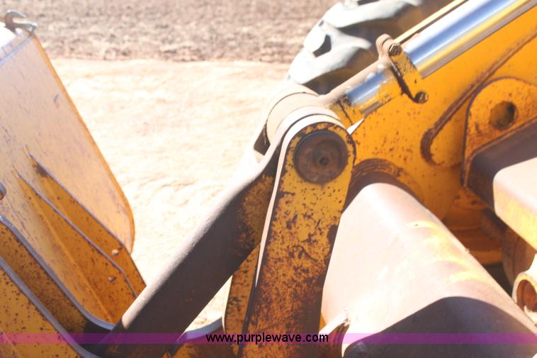 image for item AJ9497 1986 John Deere 644D wheel loader