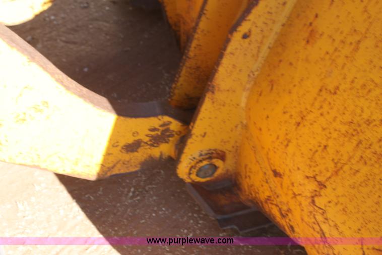 image for item AJ9497 1986 John Deere 644D wheel loader