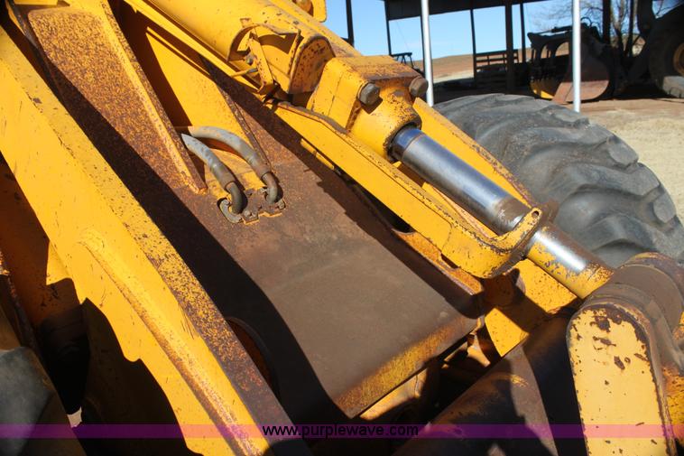 image for item AJ9497 1986 John Deere 644D wheel loader