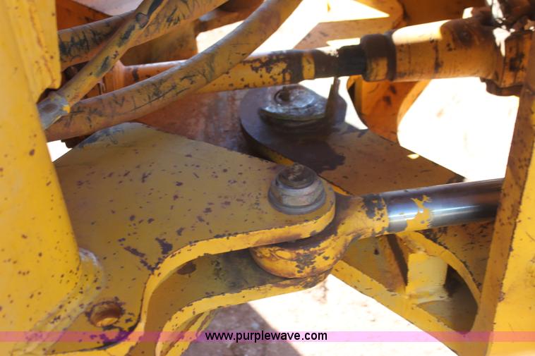 image for item AJ9497 1986 John Deere 644D wheel loader