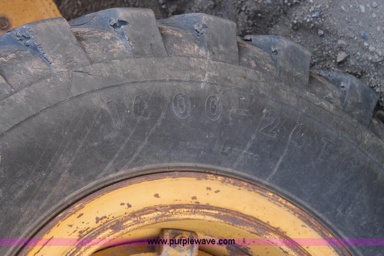 image for item C3688 1994 Galion 830 articulated motor grader