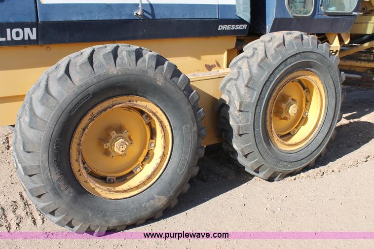 image for item C3688 1994 Galion 830 articulated motor grader