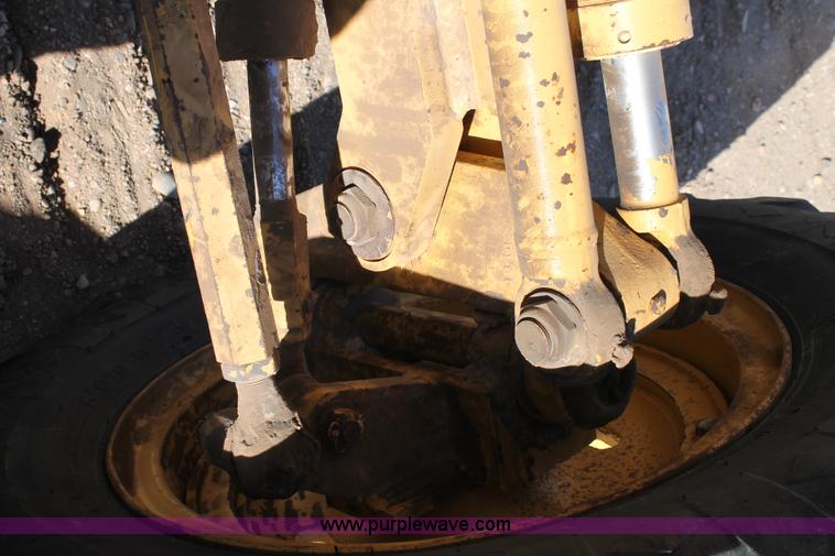 image for item C3688 1994 Galion 830 articulated motor grader