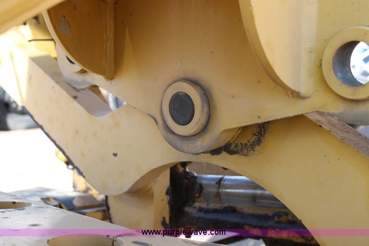 image for item C3688 1994 Galion 830 articulated motor grader