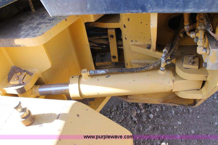 image for item C3688 1994 Galion 830 articulated motor grader