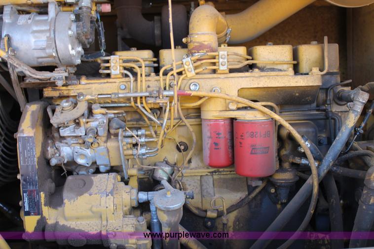 image for item C3688 1994 Galion 830 articulated motor grader