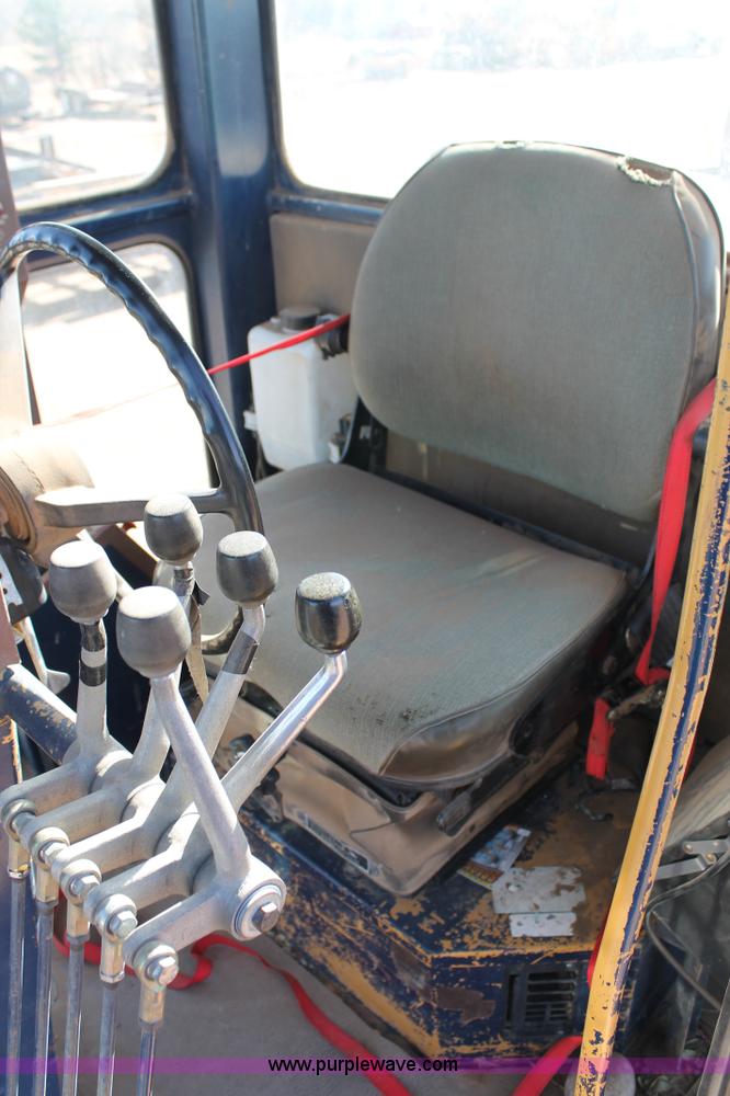 image for item C3688 1994 Galion 830 articulated motor grader