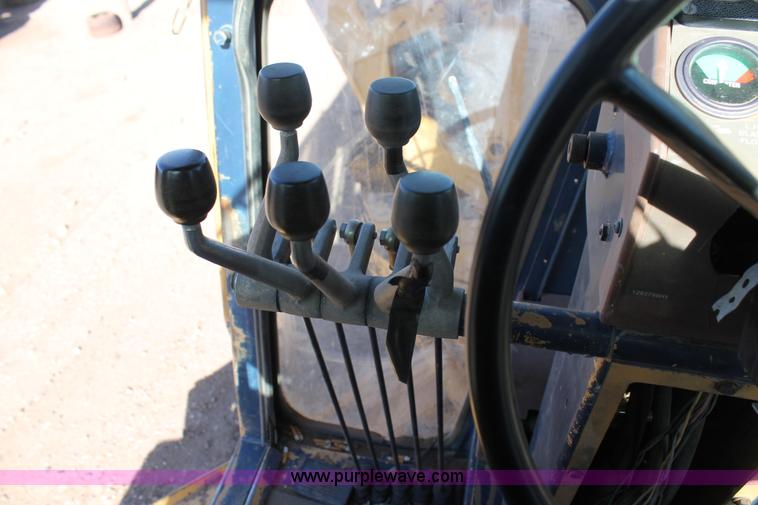 image for item C3688 1994 Galion 830 articulated motor grader