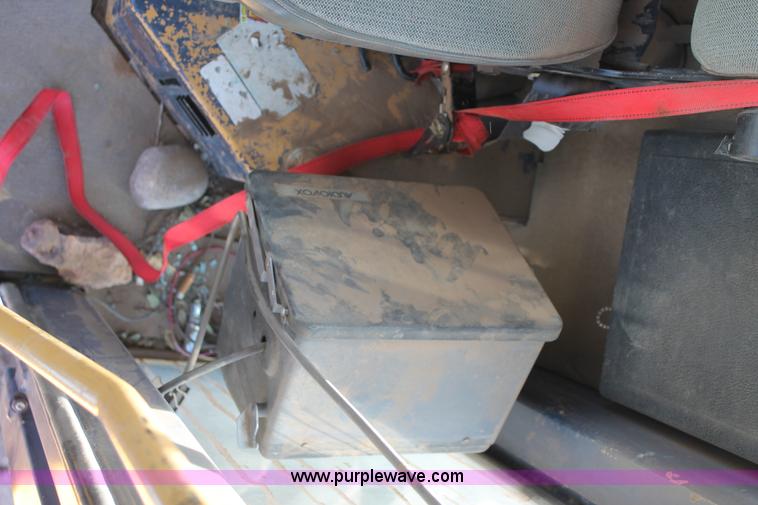 image for item C3688 1994 Galion 830 articulated motor grader